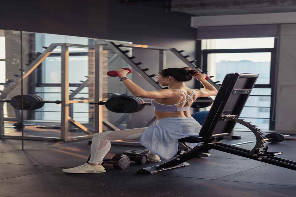 rutina para perder grasa en el gym